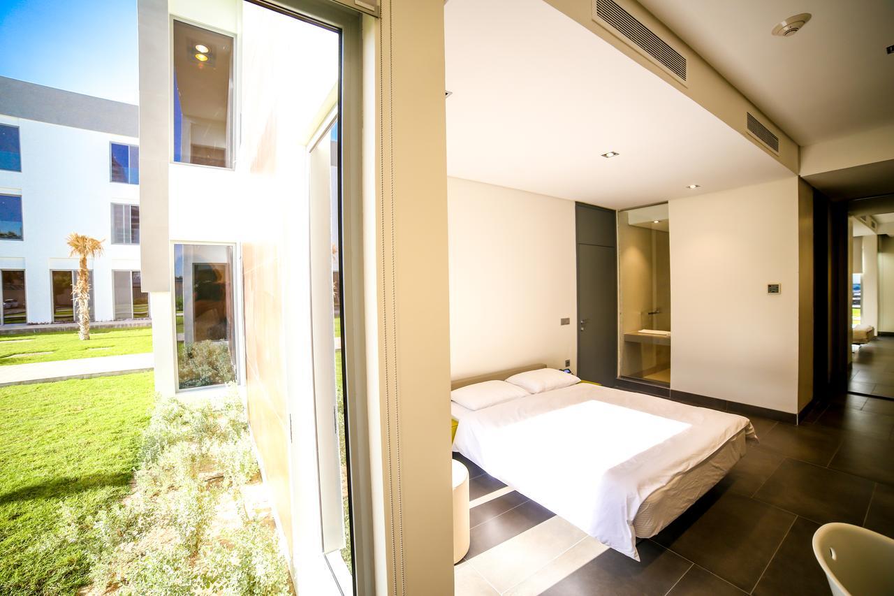 M Executive Residence & Boutique Hotel - Adults Only 阿可贺巴 外观 照片