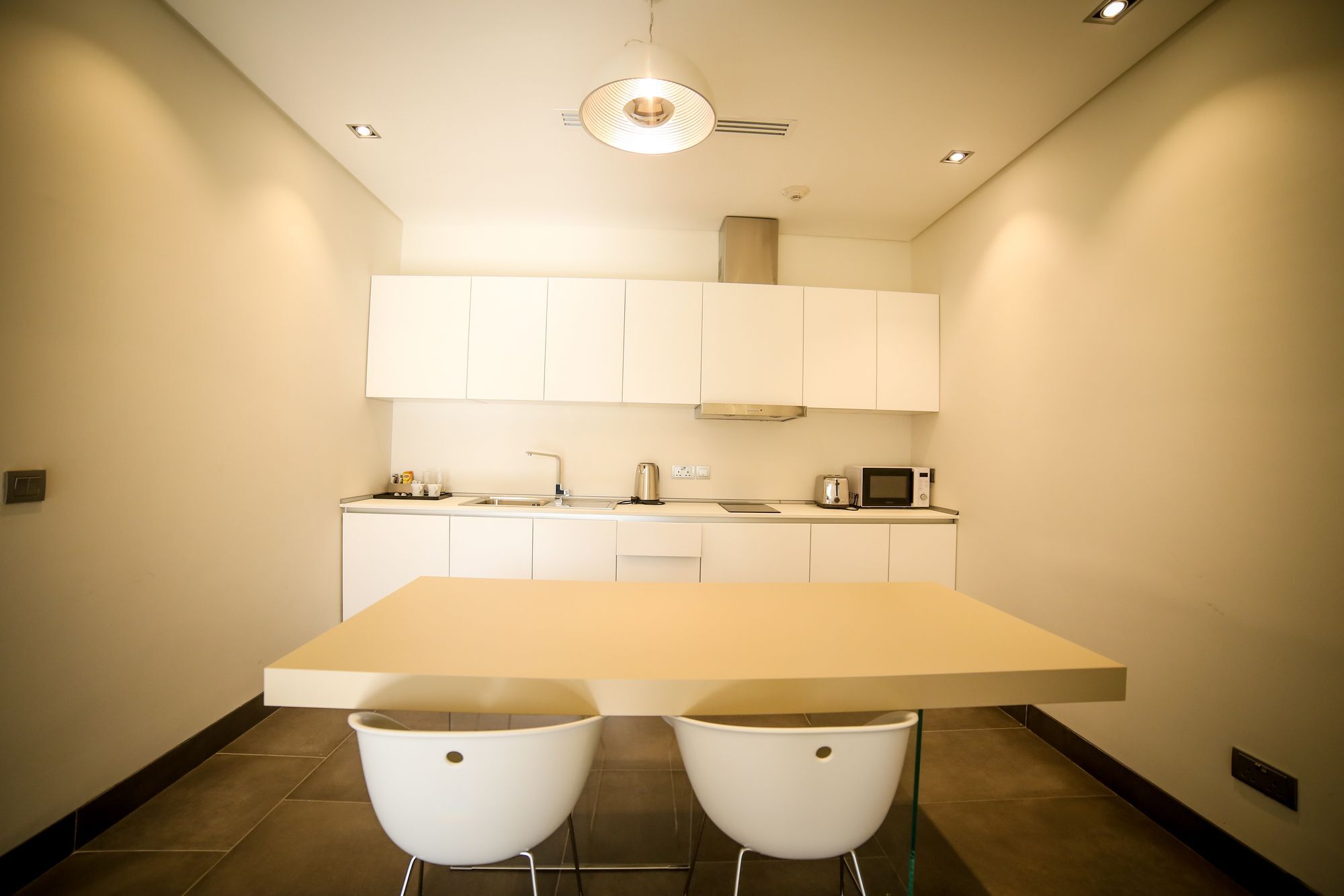M Executive Residence & Boutique Hotel - Adults Only 阿可贺巴 外观 照片